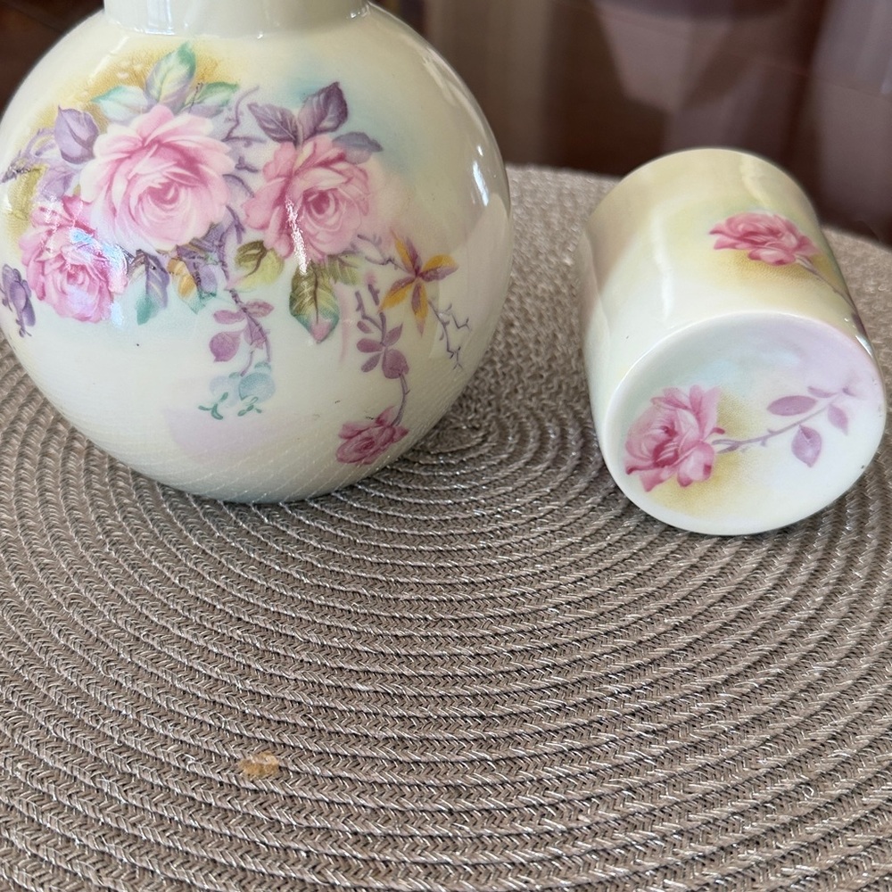 Vintage Floral Ceramic Vase or water pitcher with cup to cover the top - Picture 4 of 5
